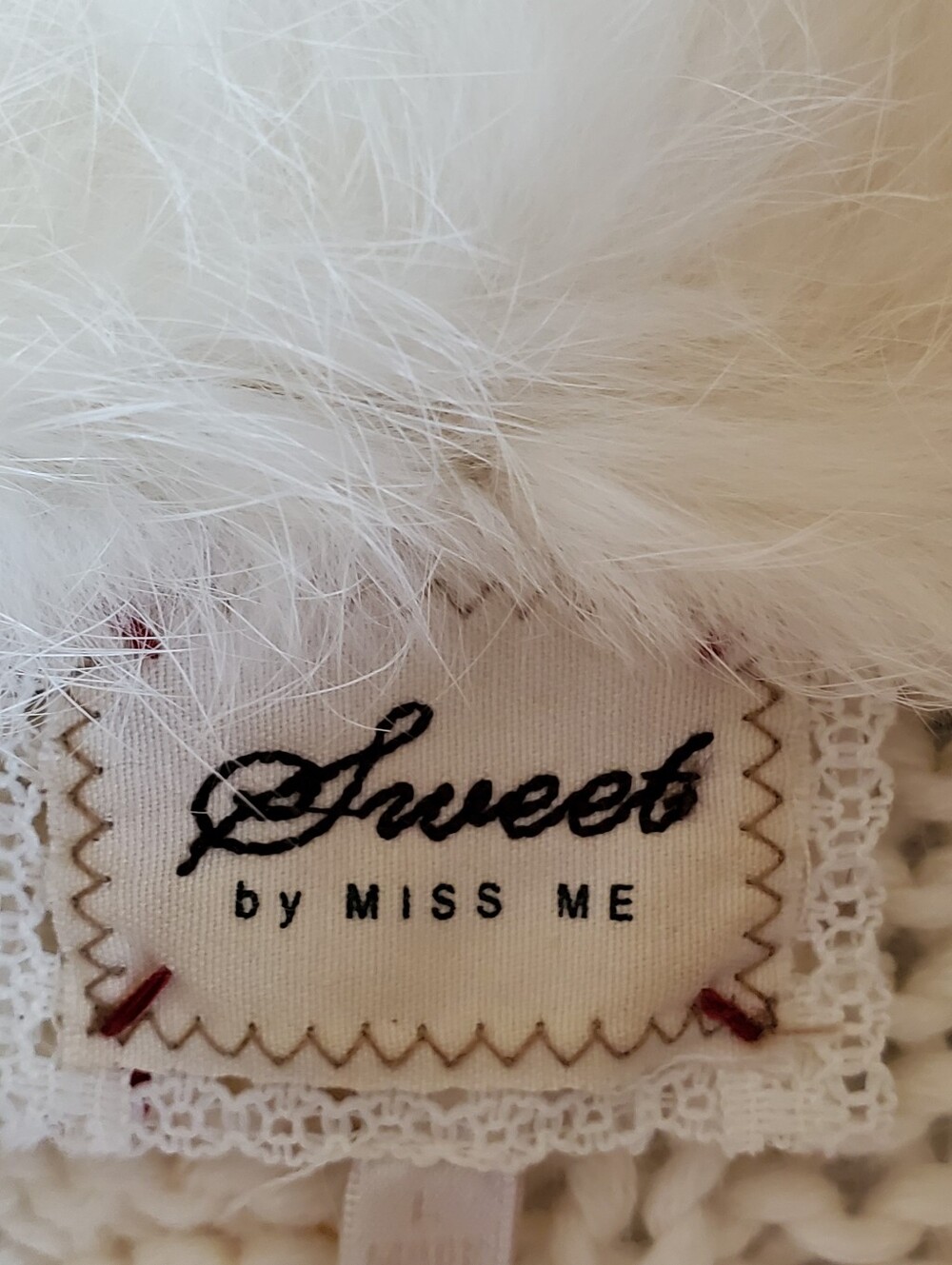 Sweet by Miss Me Angora Fur Cable Knit Hooded Sweater Vest Ivory Like New - Picture 2 of 16